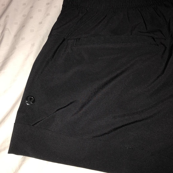 Lululemon Spring Break Away Short II - Picture 6 of 6